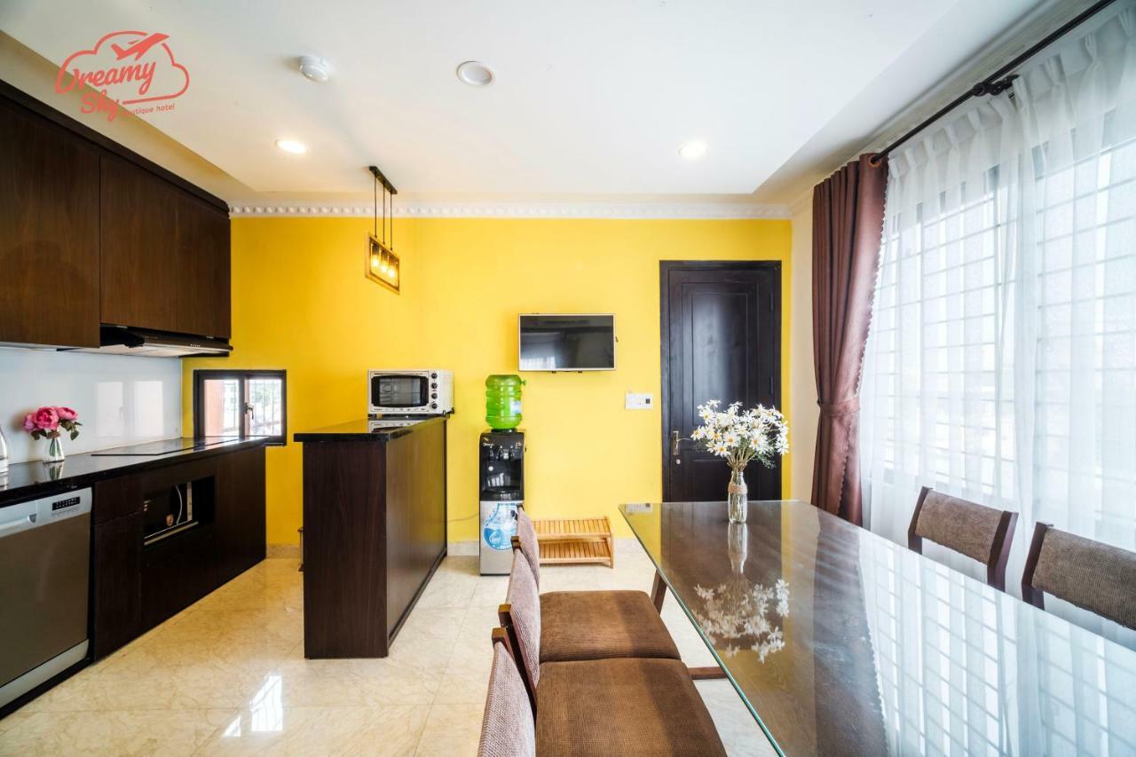 Dreamy Sky - Airport View Boutique Hotel Da Nang Exterior photo